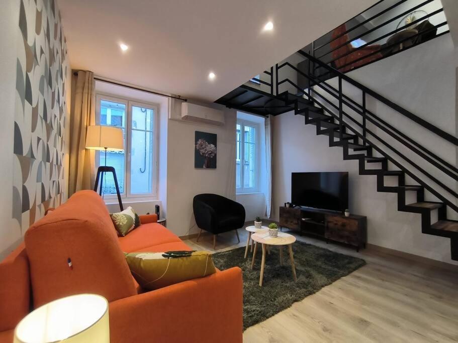 דירות מונבריסון T2 -55M2- Elegant Et Chaleureux מראה חיצוני תמונה